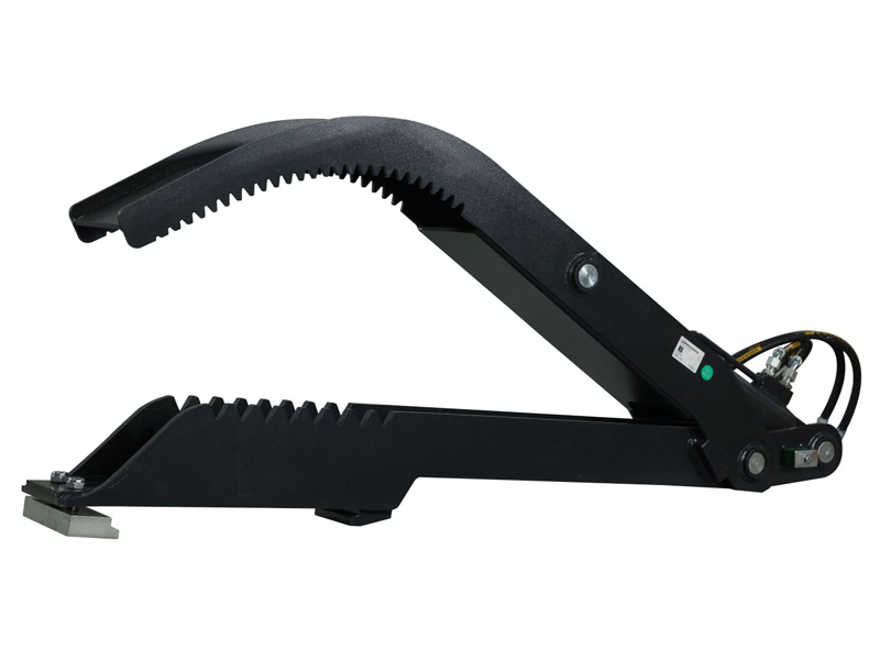 Maximisez l'efficacité avec nos fourches à palettes et pinces à grumes hydrauliques